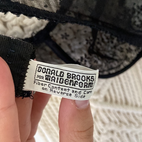 Donald Brooks for Maidenform Bra - Picture 4 of 7